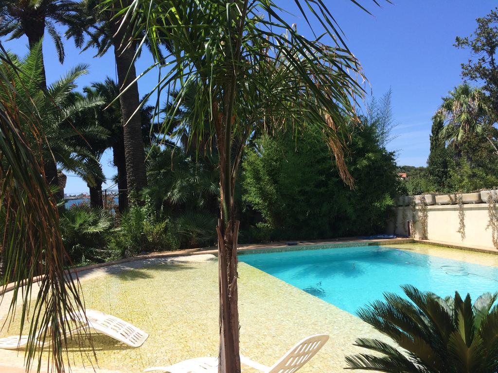 La Mandarinette Hotel La Seyne-sur-Mer Buitenkant foto