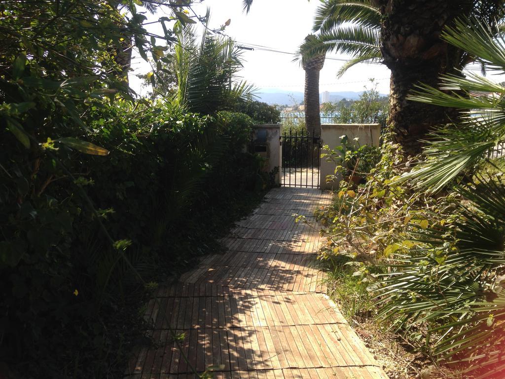 La Mandarinette Hotel La Seyne-sur-Mer Buitenkant foto